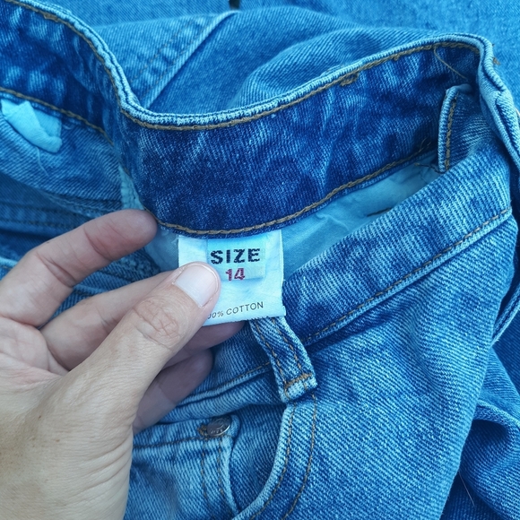 Princess Polly Hayden Jeans Distressed - Picture 8 of 8